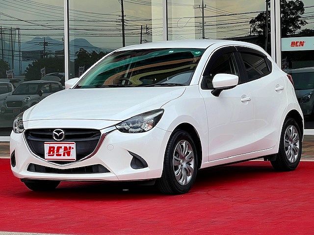 MAZDA DEMIO 2016