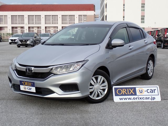 HONDA GRACE HYBRID 2019