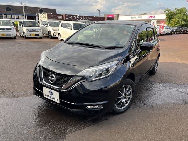 NISSAN NOTE 4WD 2017