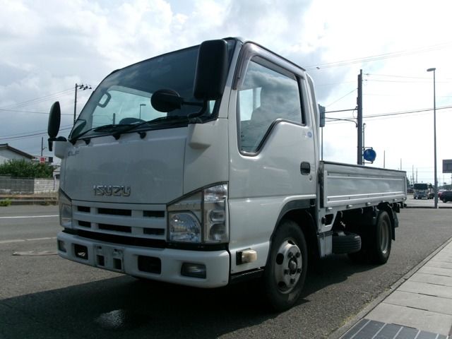 ISUZU ELF 2013