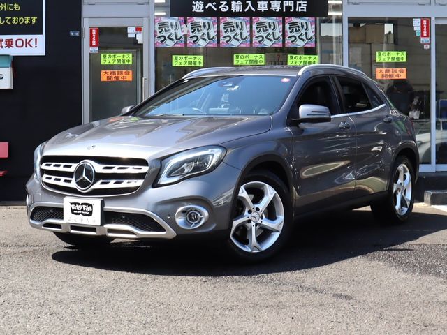 MERCEDES-BENZ GLA class 2018