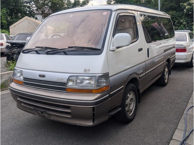 TOYOTA HIACE wagon 1992