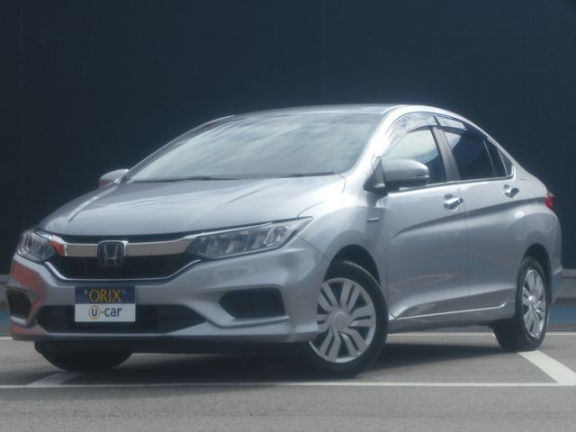 HONDA GRACE HYBRID 2019