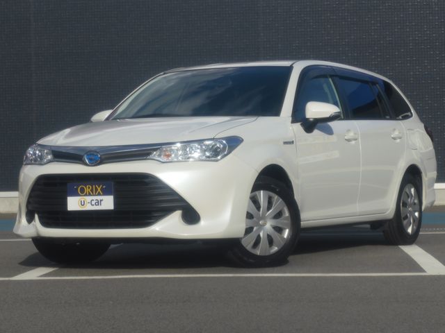 TOYOTA COROLLA FIELDER HYBRID 2017