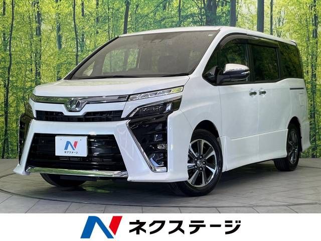 TOYOTA VOXY 2019