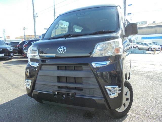 TOYOTA PIXIS VAN 2018