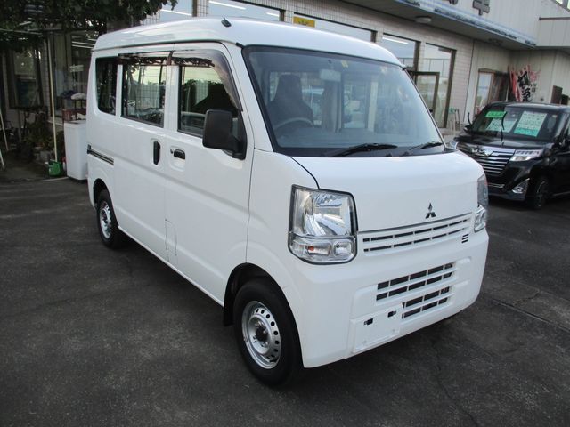 MITSUBISHI MINICAB van 2019