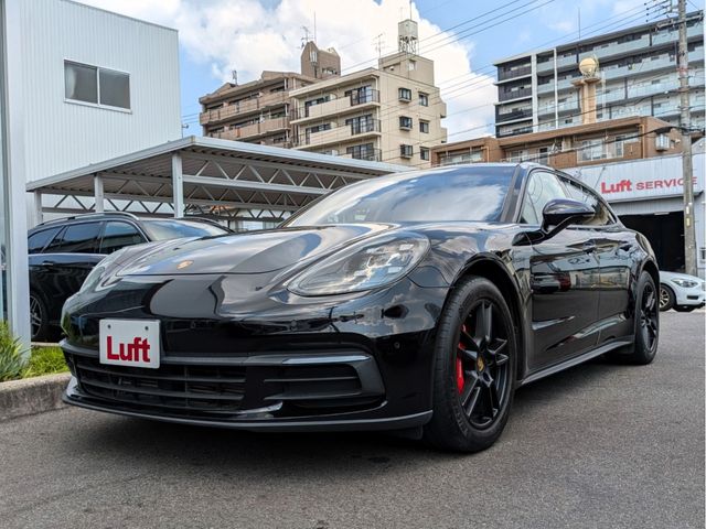 PORSCHE PANAMERA Sport Turismo 2018