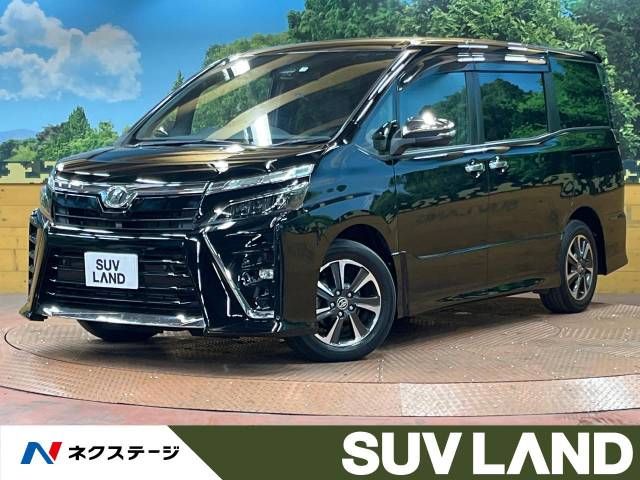 TOYOTA VOXY 2019