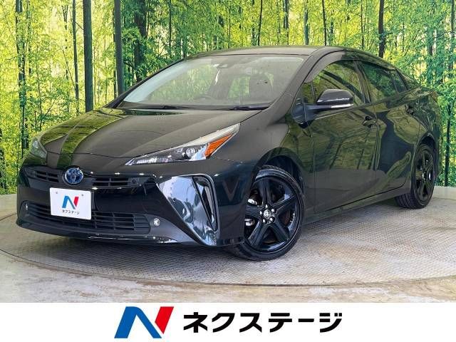 TOYOTA PRIUS 2021