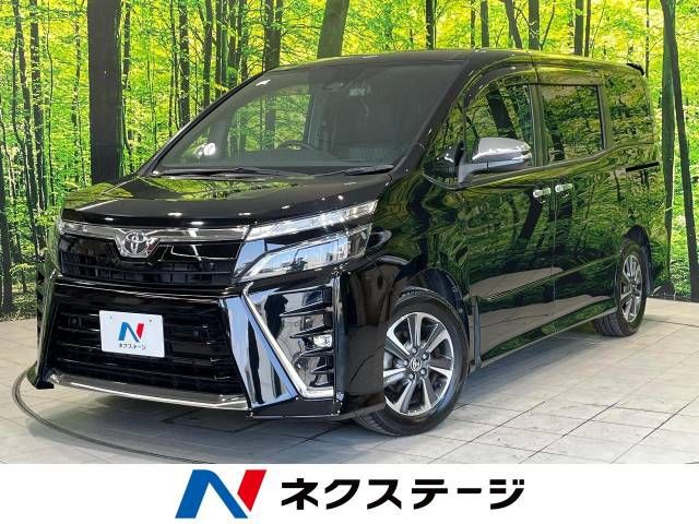 TOYOTA VOXY 2019