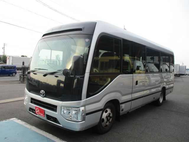 TOYOTA COASTER 2018