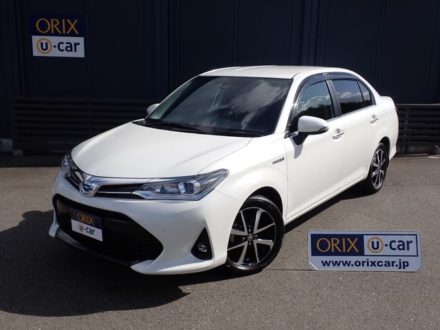 TOYOTA COROLLA AXIO HYBRID 2018