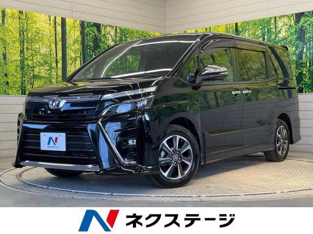 TOYOTA VOXY 2018