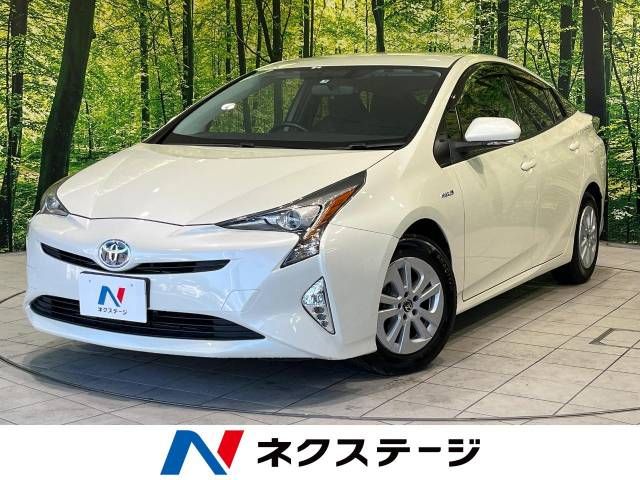 TOYOTA PRIUS 2016