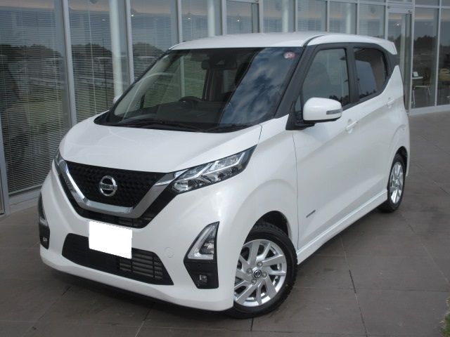 NISSAN DAYZ 2022