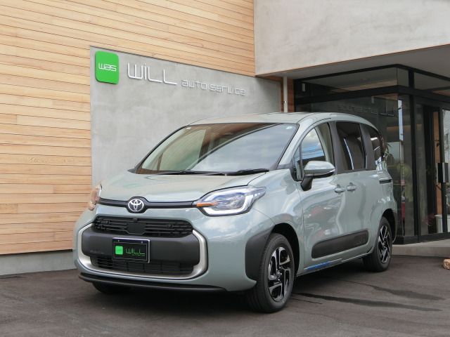 TOYOTA SIENTA HYBRID 2024