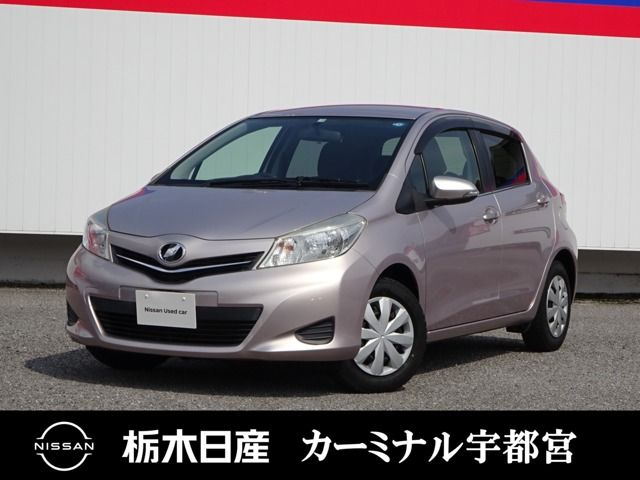 TOYOTA VITZ 2011