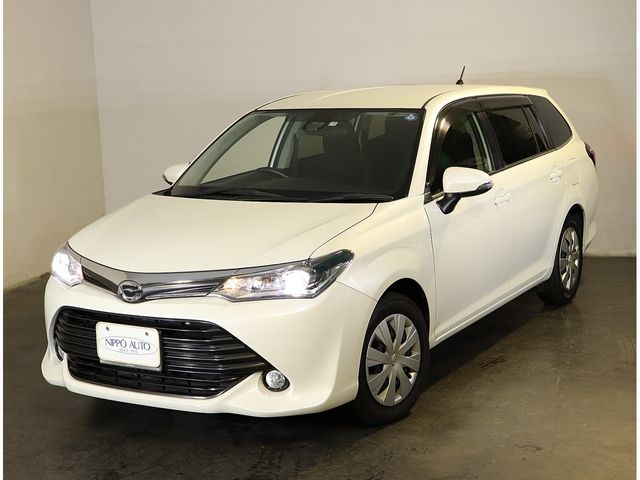 TOYOTA COROLLA FIELDER 2015