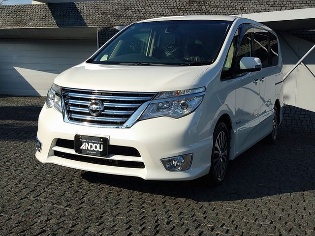 NISSAN SERENA  S-HYBRID 2014