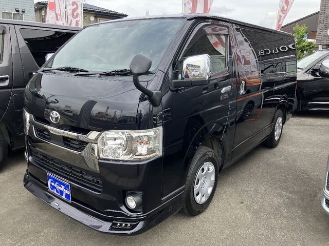 TOYOTA HIACE van 4WD 2021