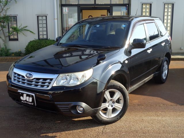 SUBARU FORESTER 2011