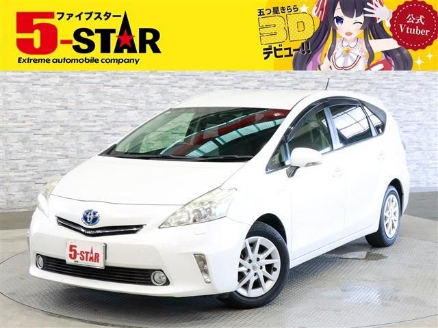 TOYOTA PRIUS ALPHA 2012