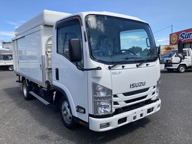 ISUZU ELF 2017