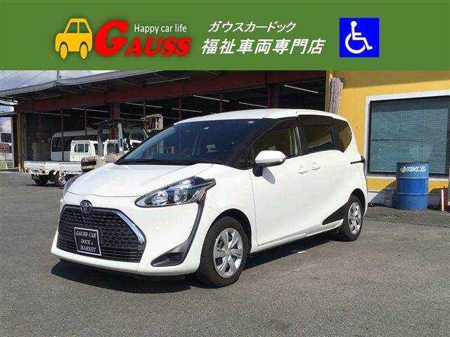 TOYOTA SIENTA 2018