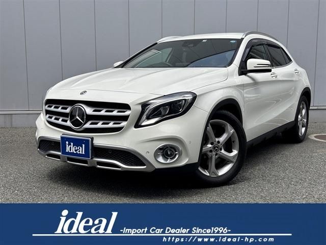 MERCEDES-BENZ GLA class 2017