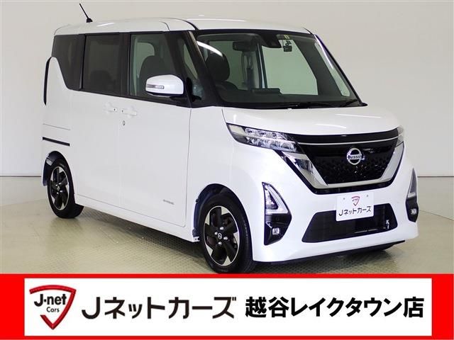 NISSAN ROOX 2022