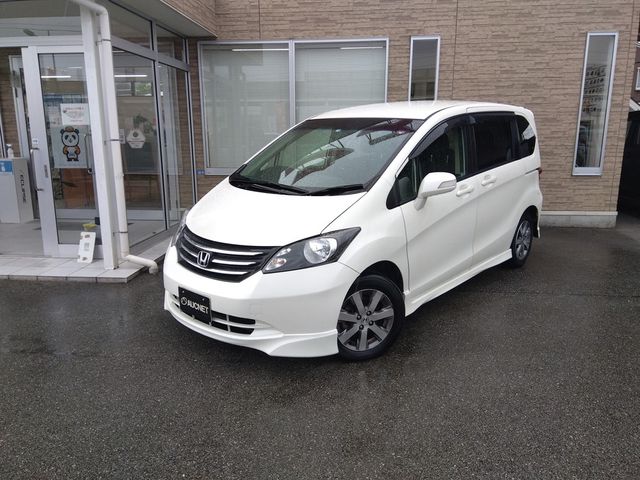 HONDA FREED 2009