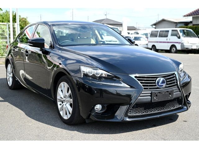 TOYOTA LEXUS IS300h 2013