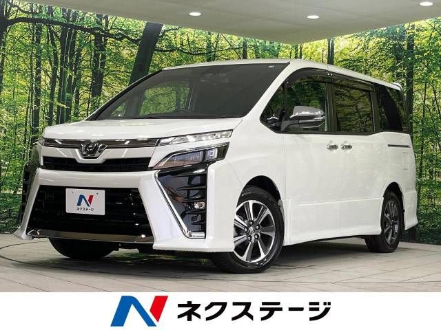 TOYOTA VOXY 2019