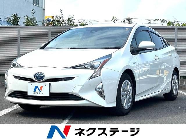 TOYOTA PRIUS 2018