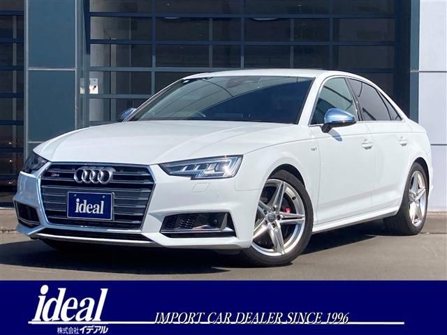 AUDI S4 2018