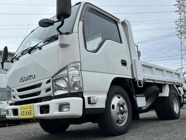 ISUZU ELF 2015