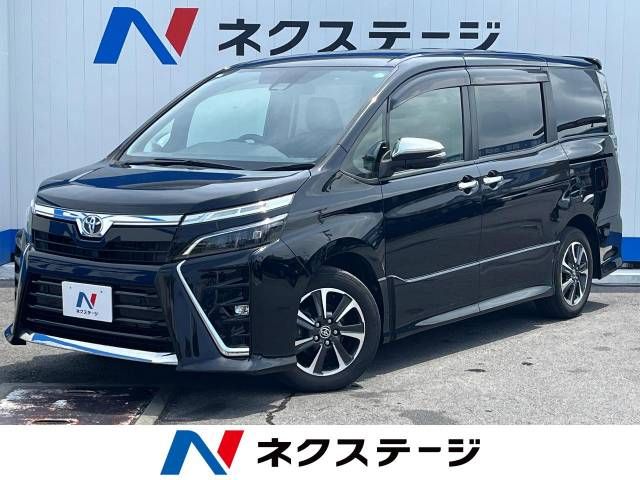 TOYOTA VOXY 2021