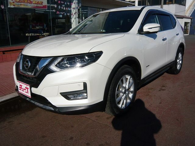 NISSAN X-TRAIL HYBRID 4WD 2019