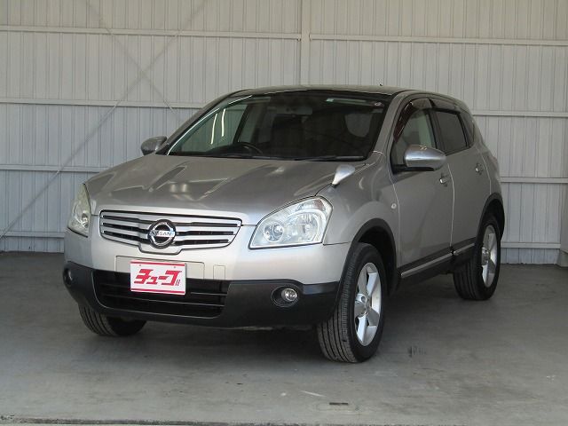 NISSAN DUALIS 2010