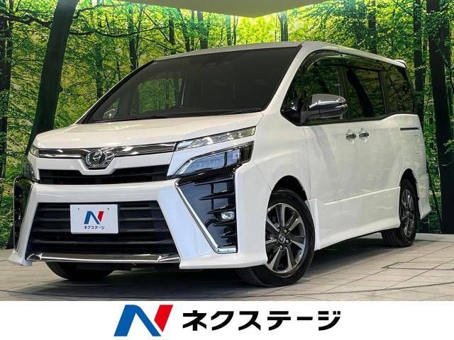 TOYOTA VOXY 2018