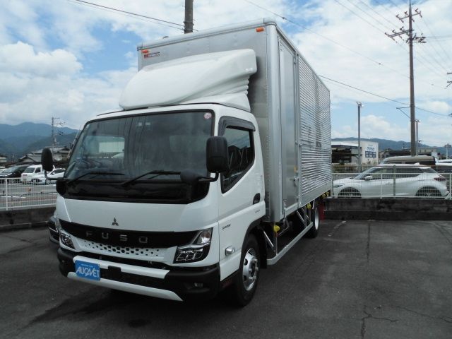 MITSUBISHI CANTER 2024