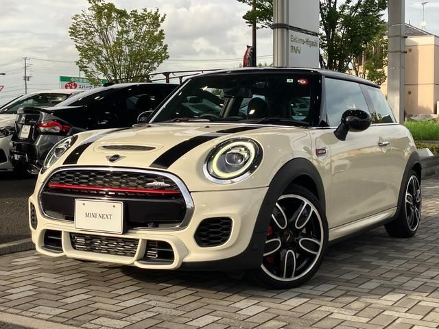 BMW MINI 2019