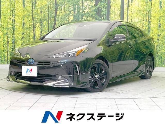 TOYOTA PRIUS 2022