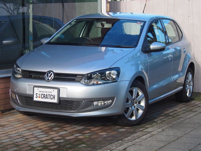 VOLKSWAGEN POLO 2010