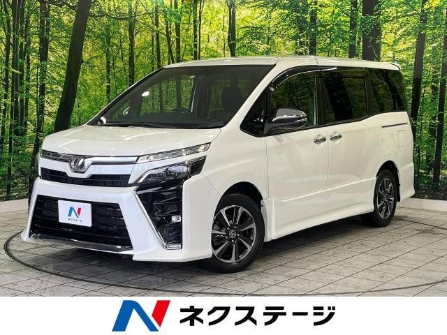 TOYOTA VOXY 2019