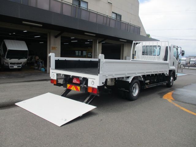 ISUZU FORWARD 2019