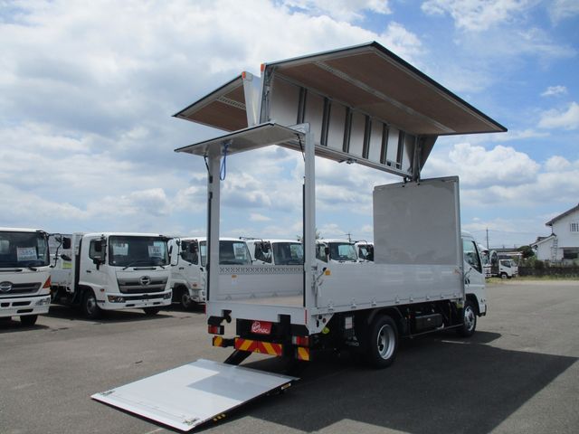 MITSUBISHI CANTER 2024