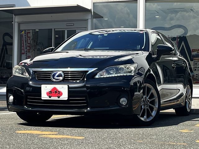 TOYOTA LEXUS CT200h 2013