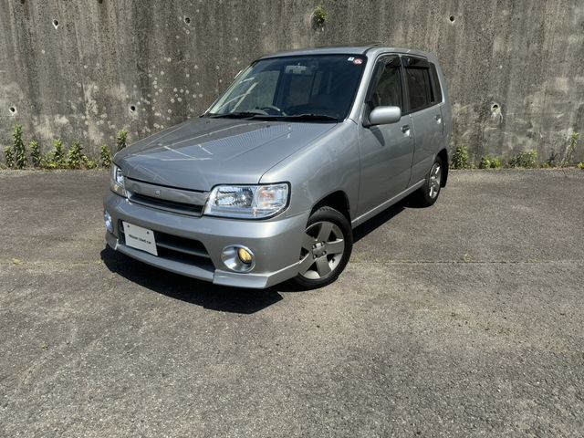 NISSAN CUBE 2001